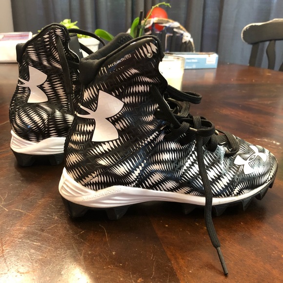 Under Armour Shoes Football Cleats Youth Size 1 Euc Poshmark